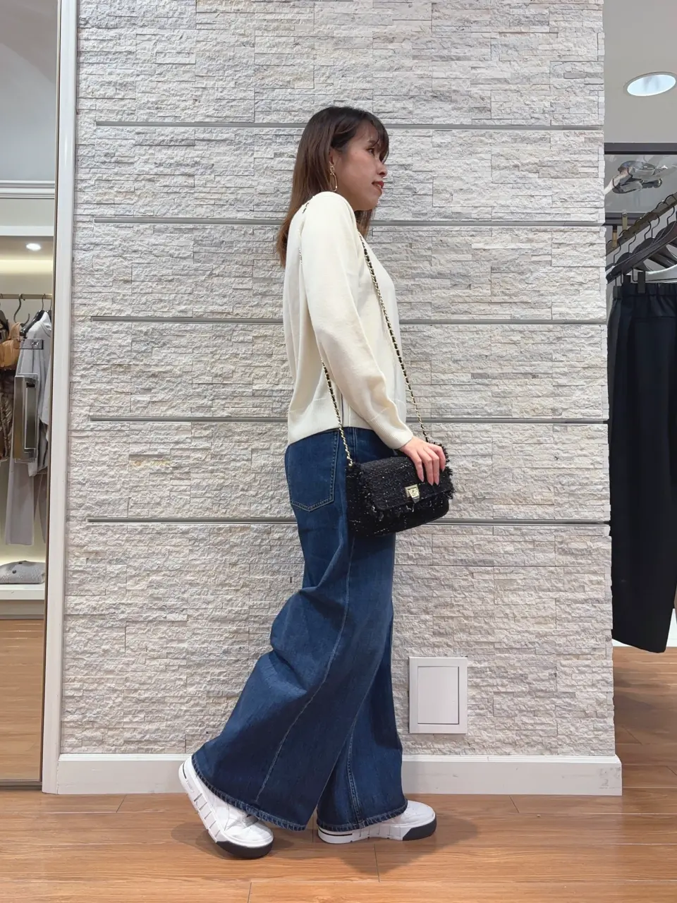 23区 犬塚 コーディネート画像