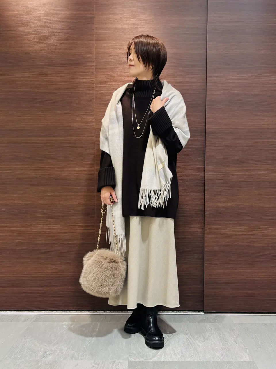  スタッフ  コーディネート画像