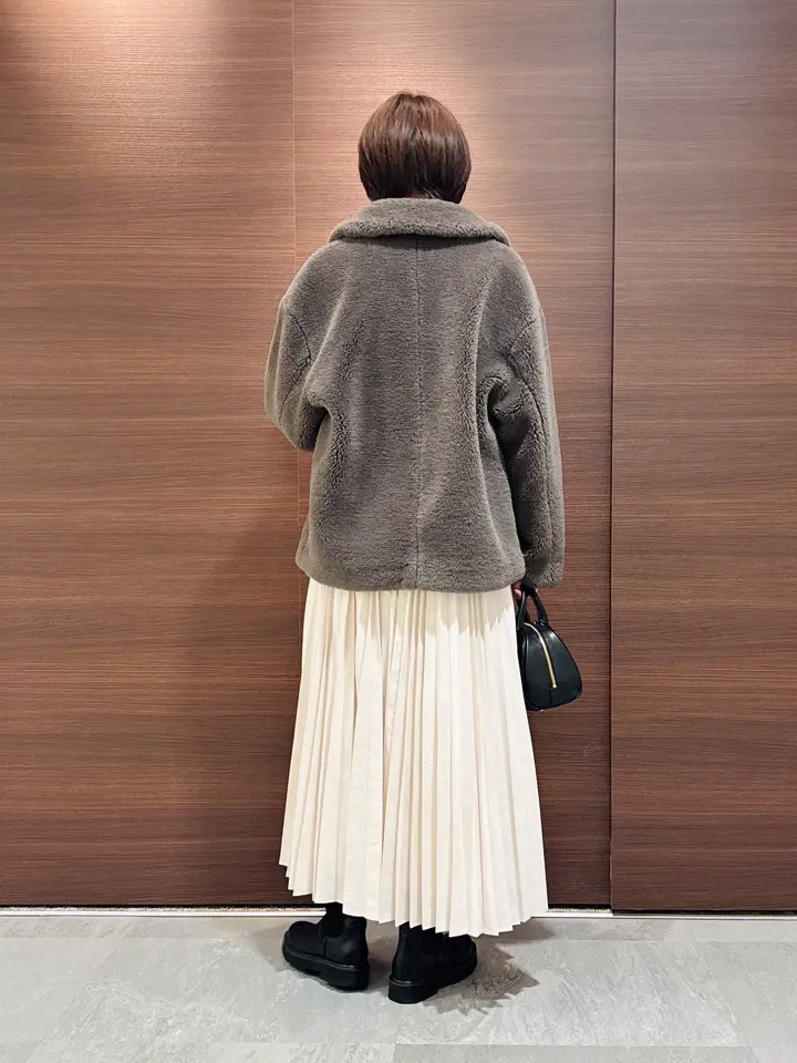 23区 スタッフ  コーディネート画像