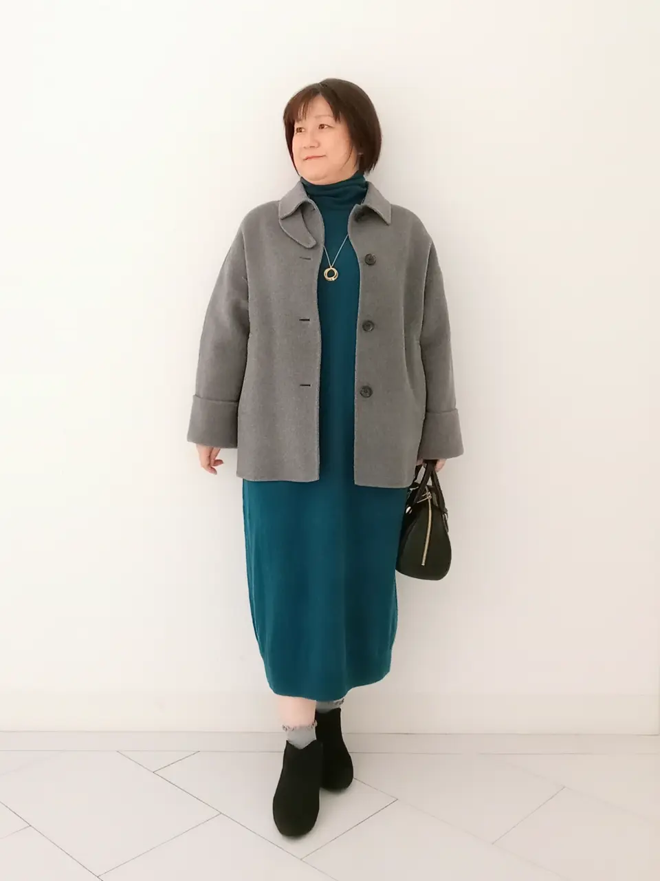  影 コーディネート画像