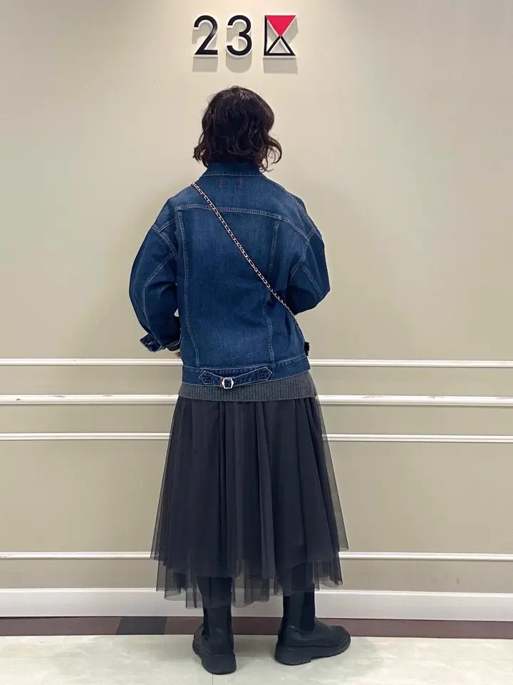 23区 助川 コーディネート画像