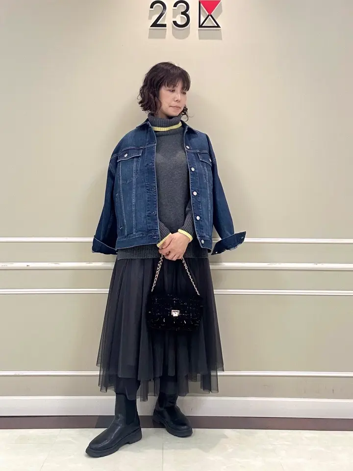 23区 助川 コーディネート画像