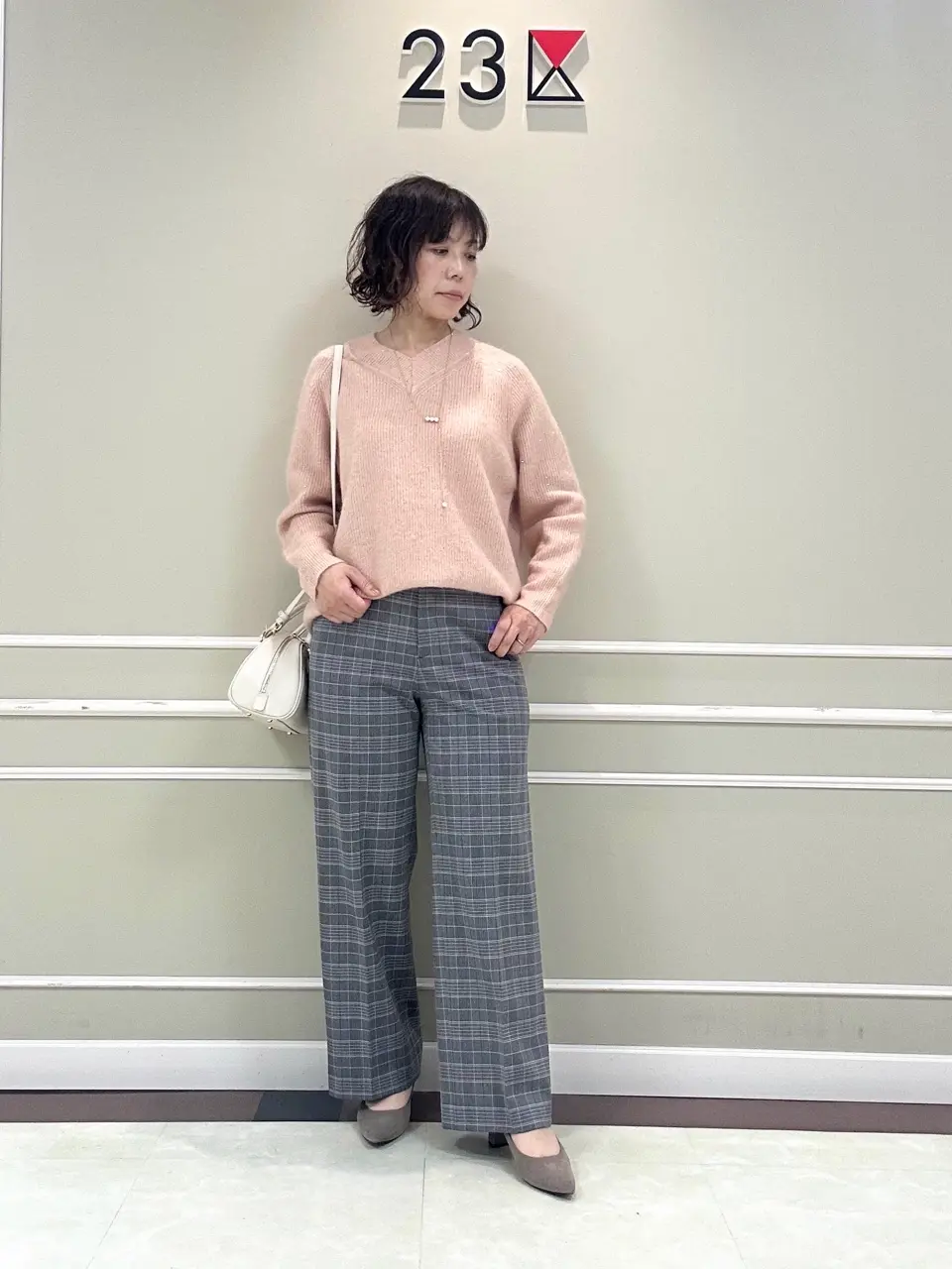 23区 助川 コーディネート画像