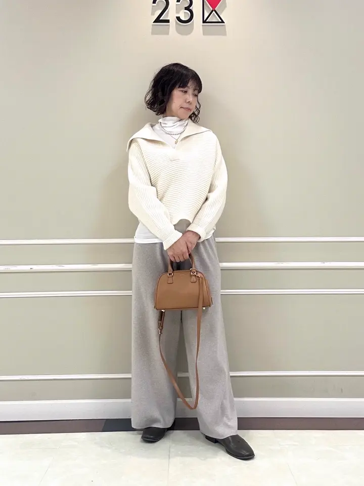 23区 助川 コーディネート画像