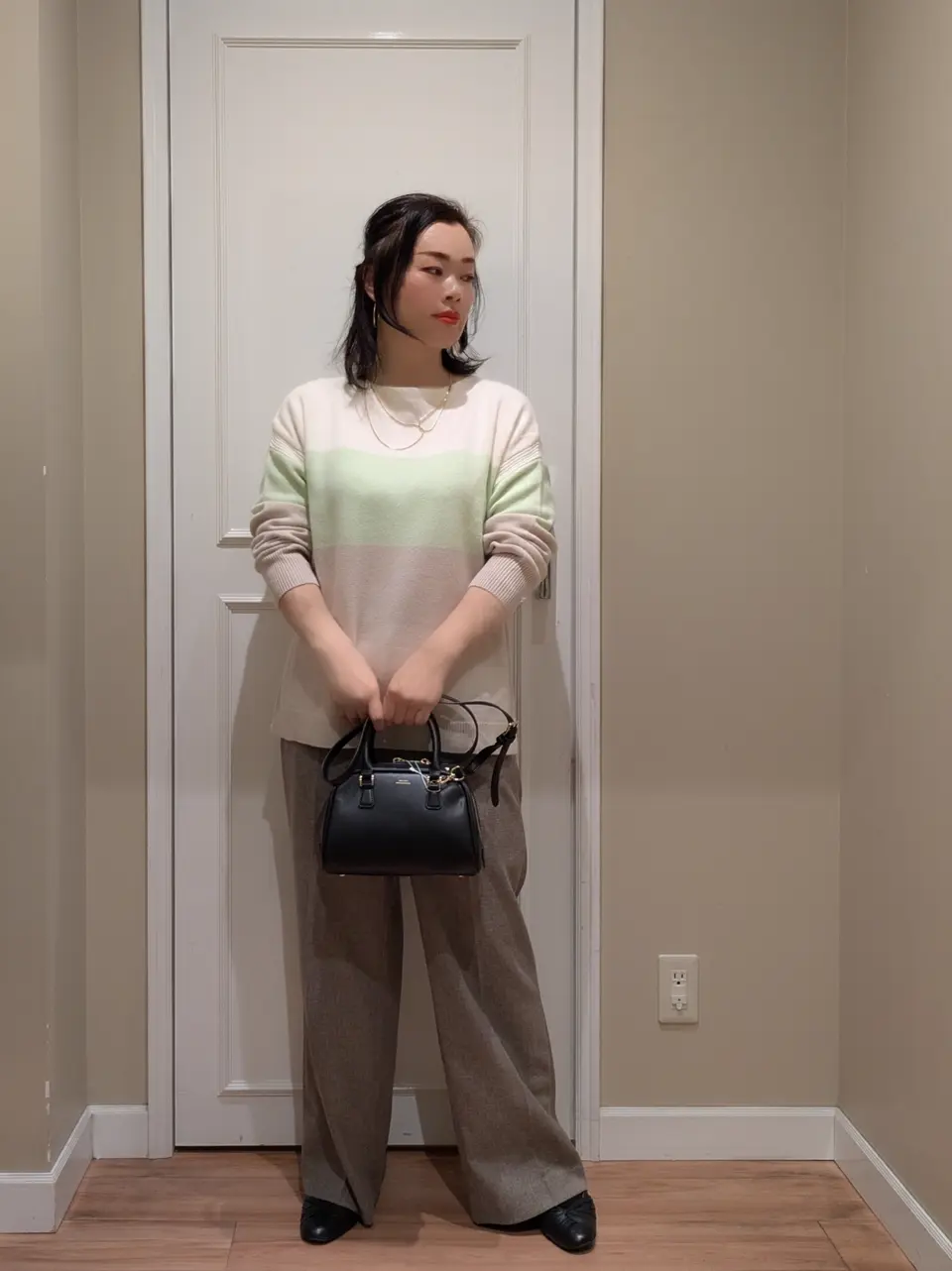 23区 L スタッフn コーディネート画像