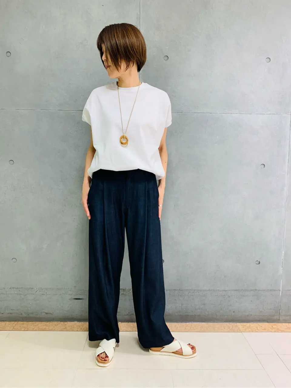 23区 スタッフ  コーディネート画像