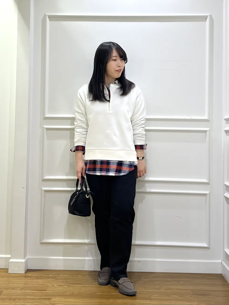 J.PRESS LADIES スタッフ コーディネート画像