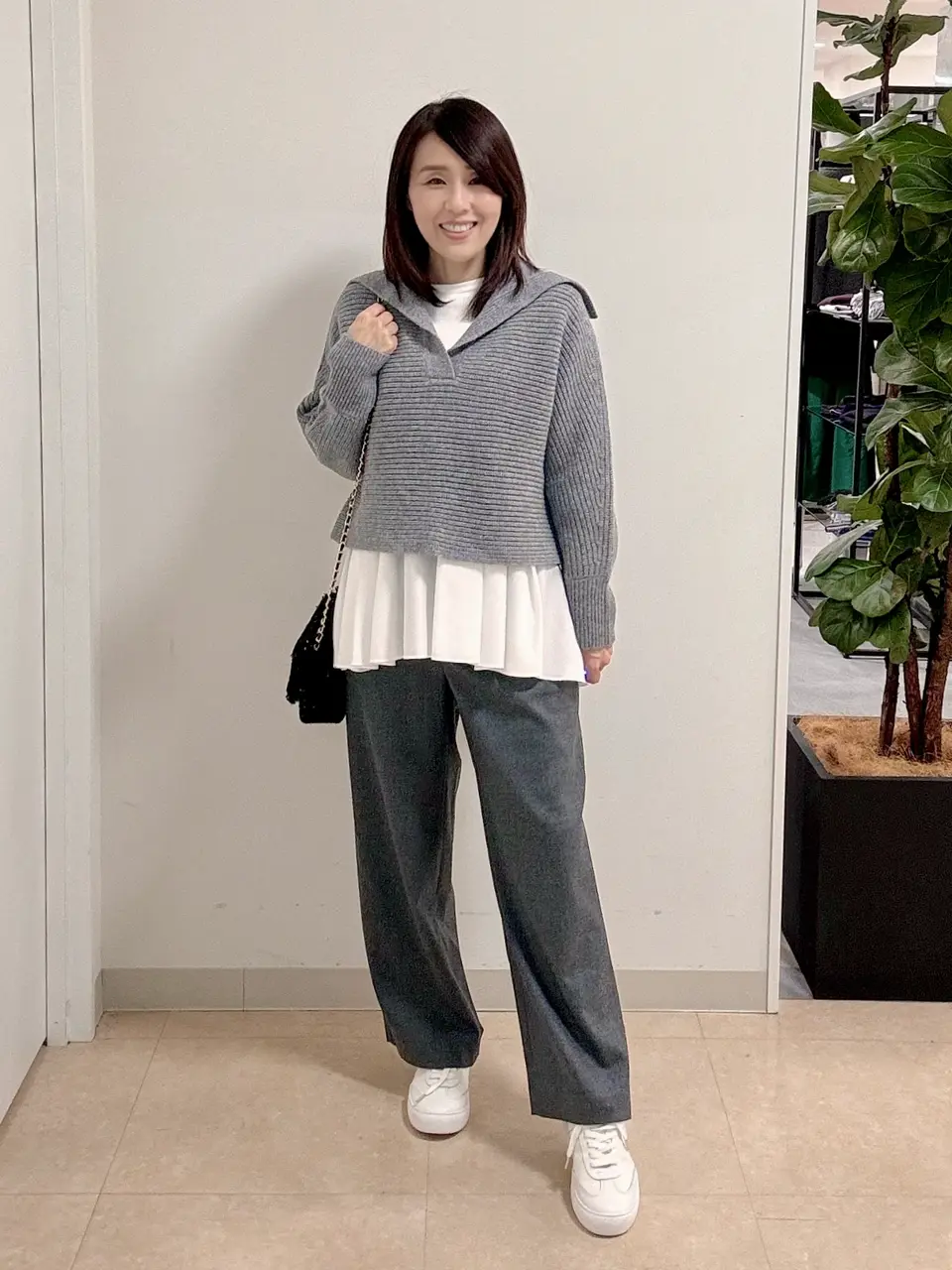  宇井 コーディネート画像