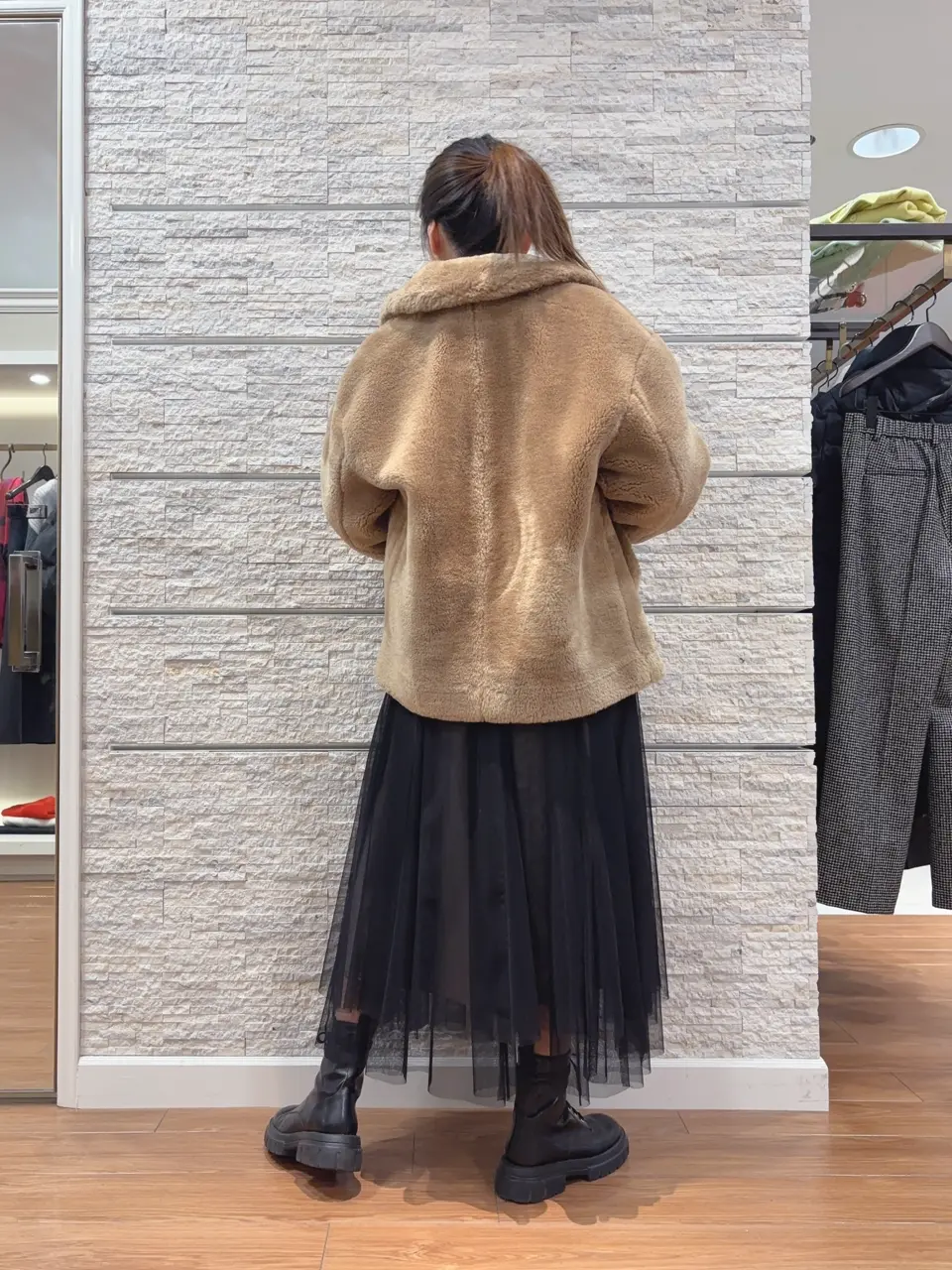 23区 犬塚 コーディネート画像