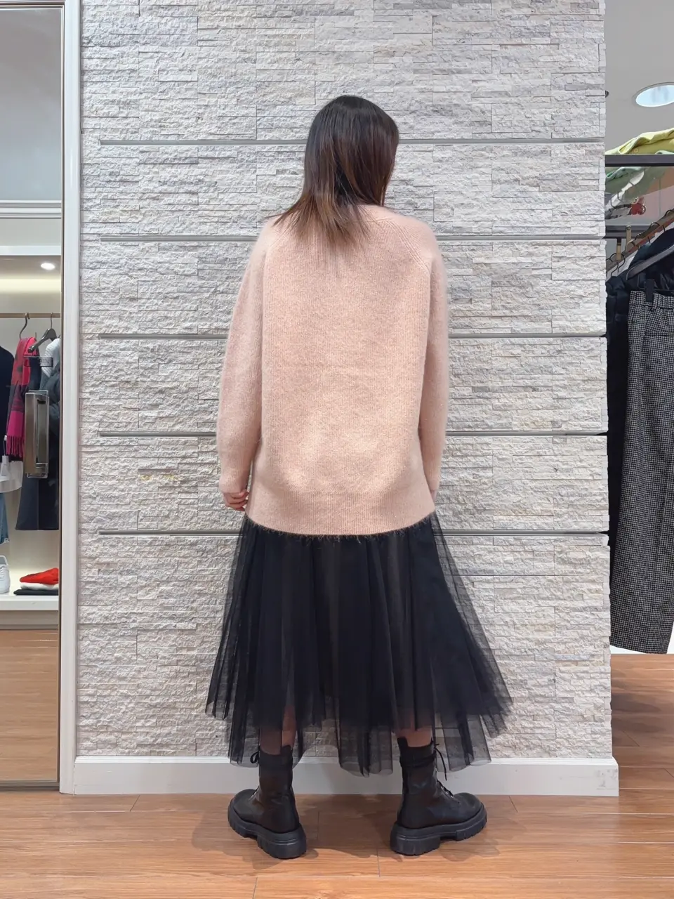 23区 犬塚 コーディネート画像