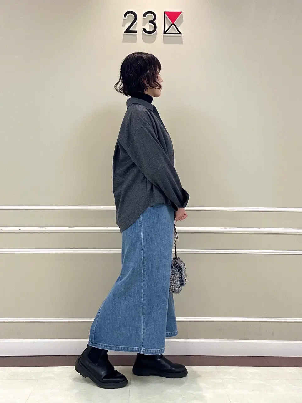 23区 助川 コーディネート画像