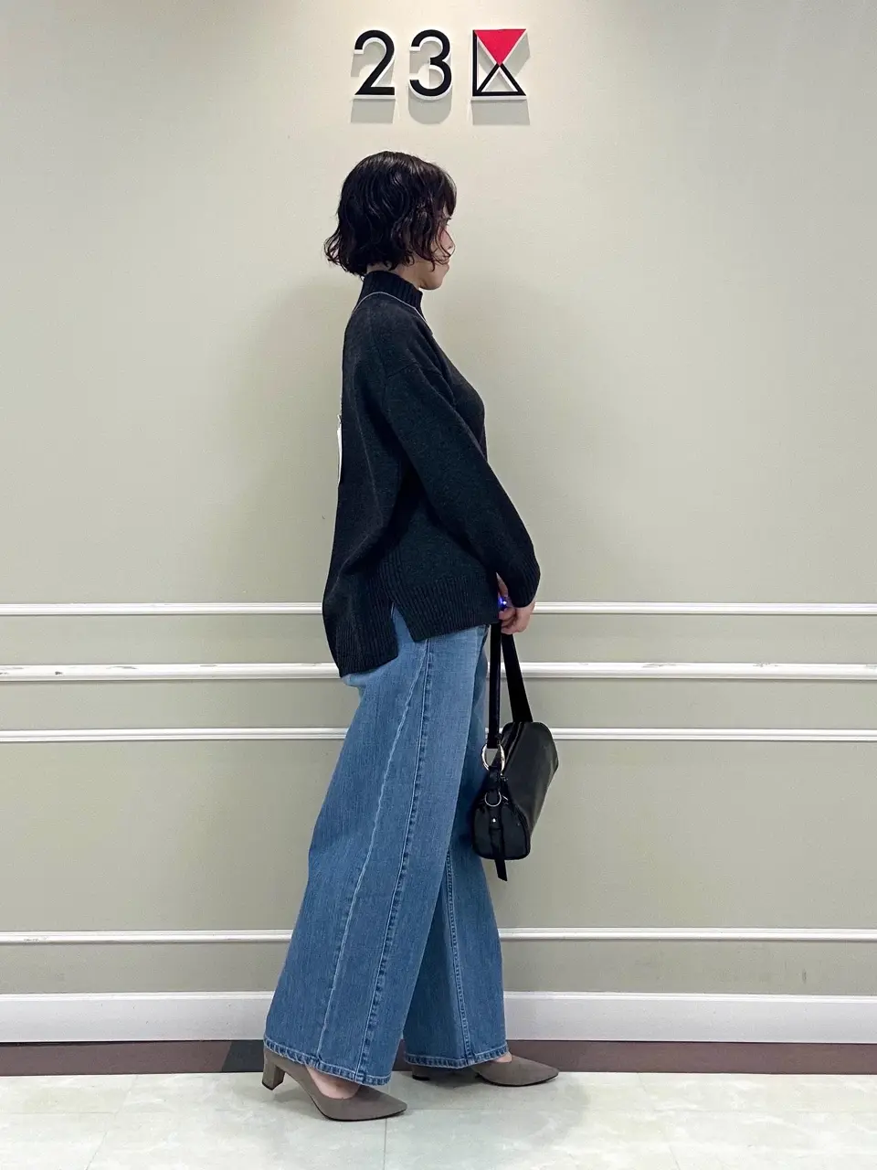 23区 助川 コーディネート画像