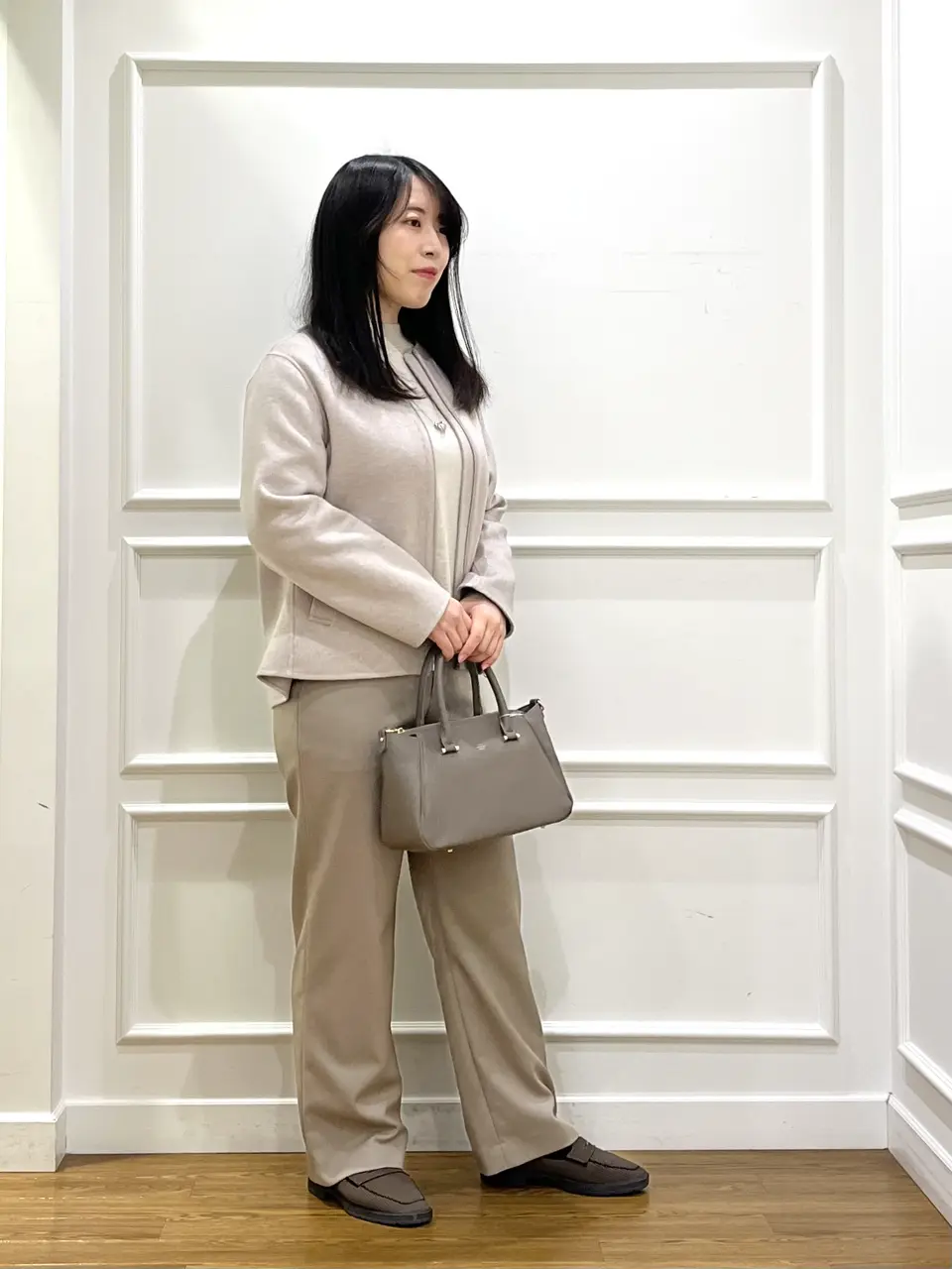 J.PRESS LADIES スタッフ コーディネート画像