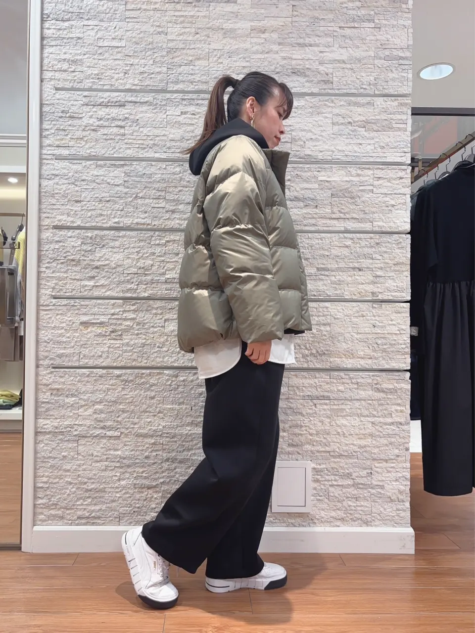 23区 犬塚 コーディネート画像