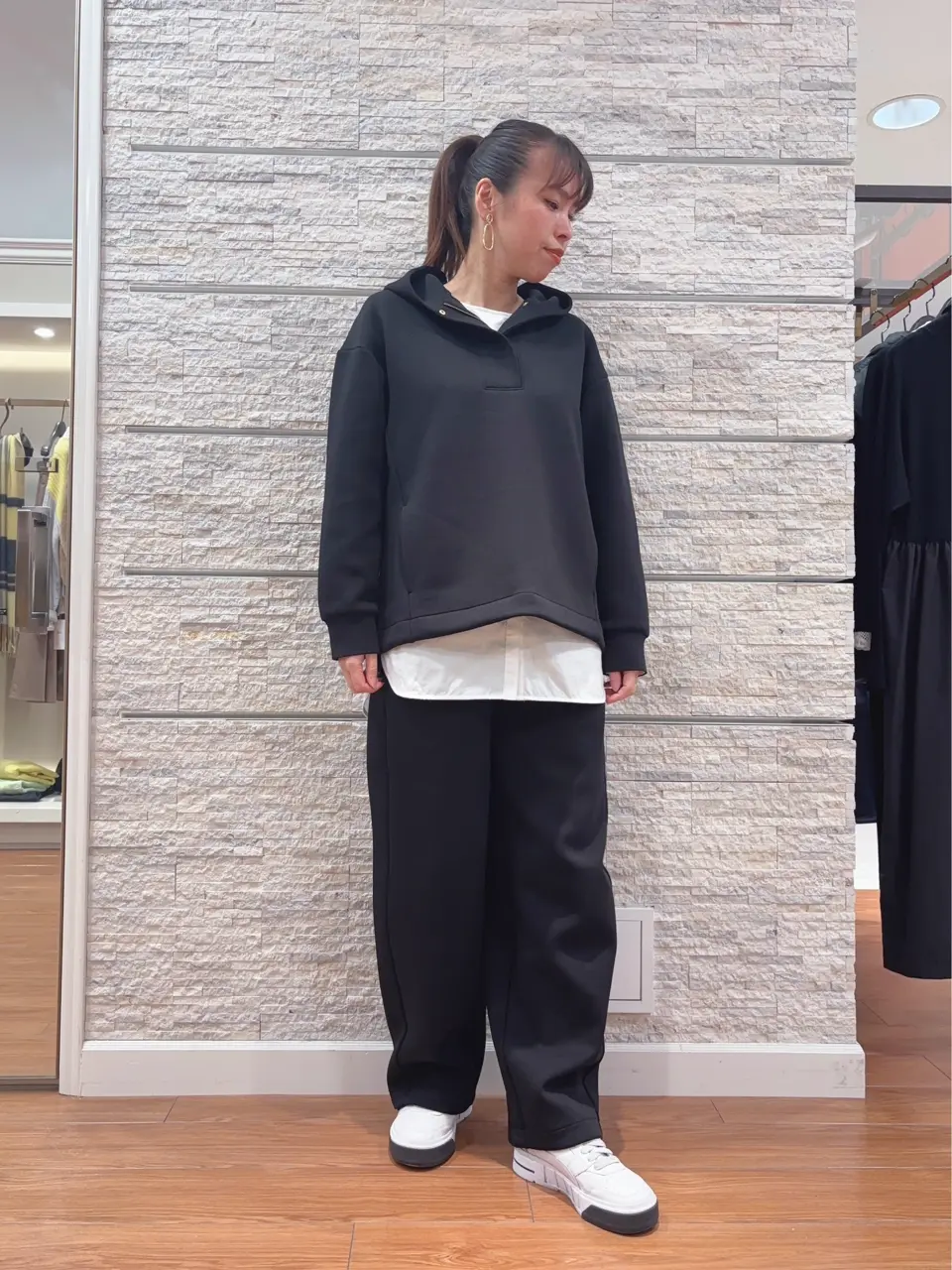 23区 犬塚 コーディネート画像