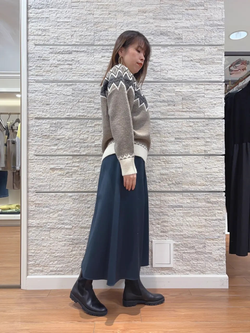 23区 犬塚 コーディネート画像