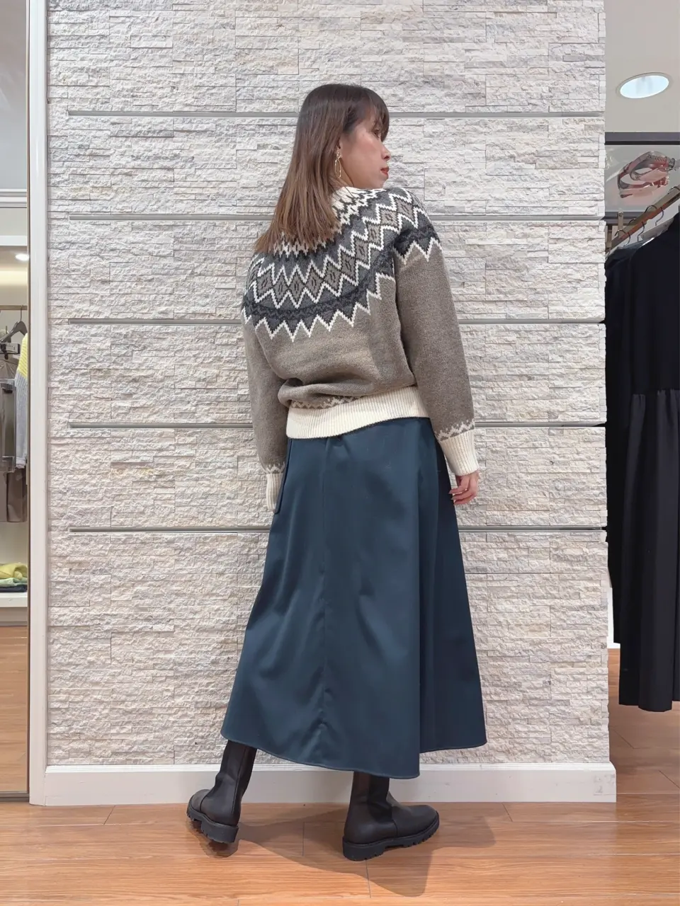 23区 犬塚 コーディネート画像