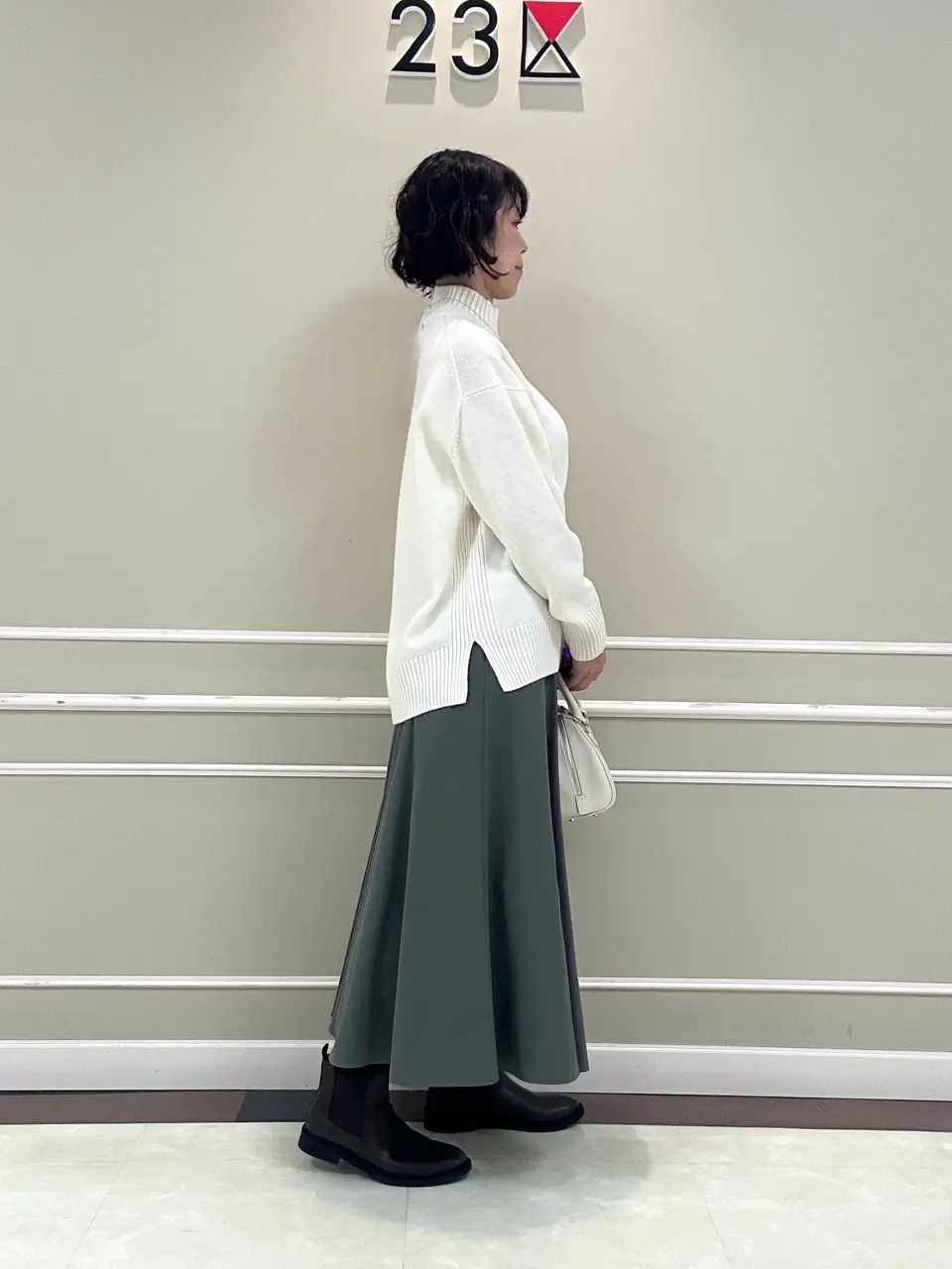 23区 助川 コーディネート画像