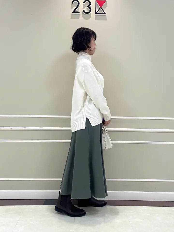 23区 助川 コーディネート画像