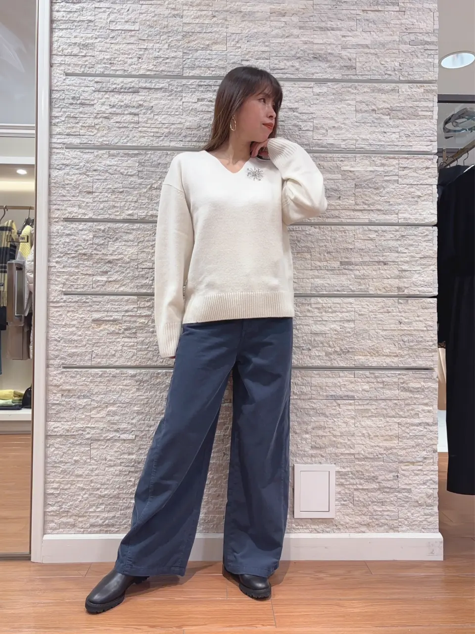 23区 犬塚 コーディネート画像