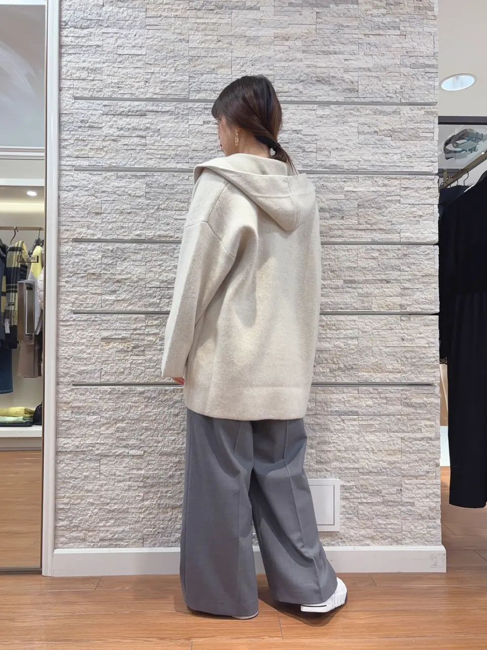 23区 犬塚 コーディネート画像