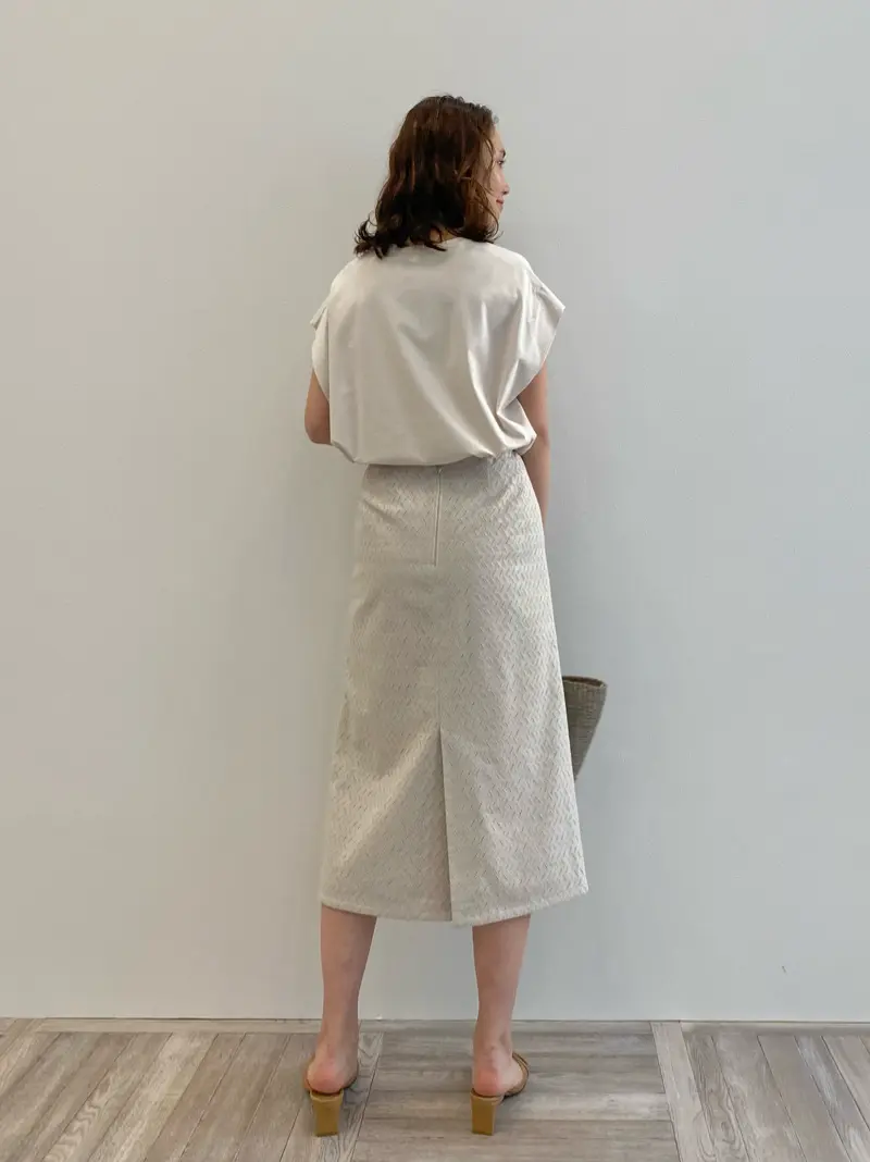 23区 秋葉 コーディネート画像