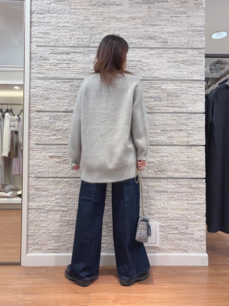 23区 犬塚 コーディネート画像