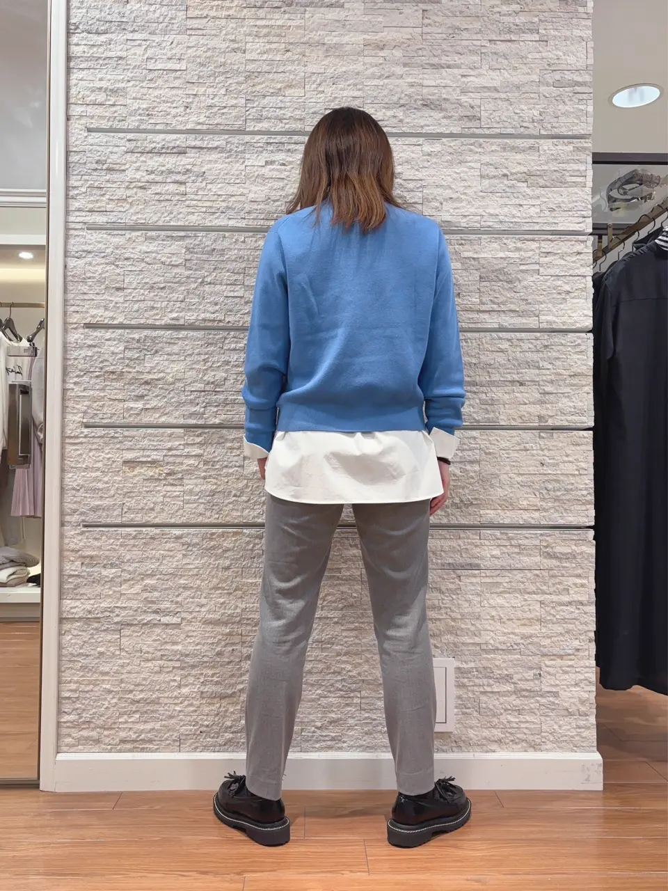 23区 犬塚 コーディネート画像