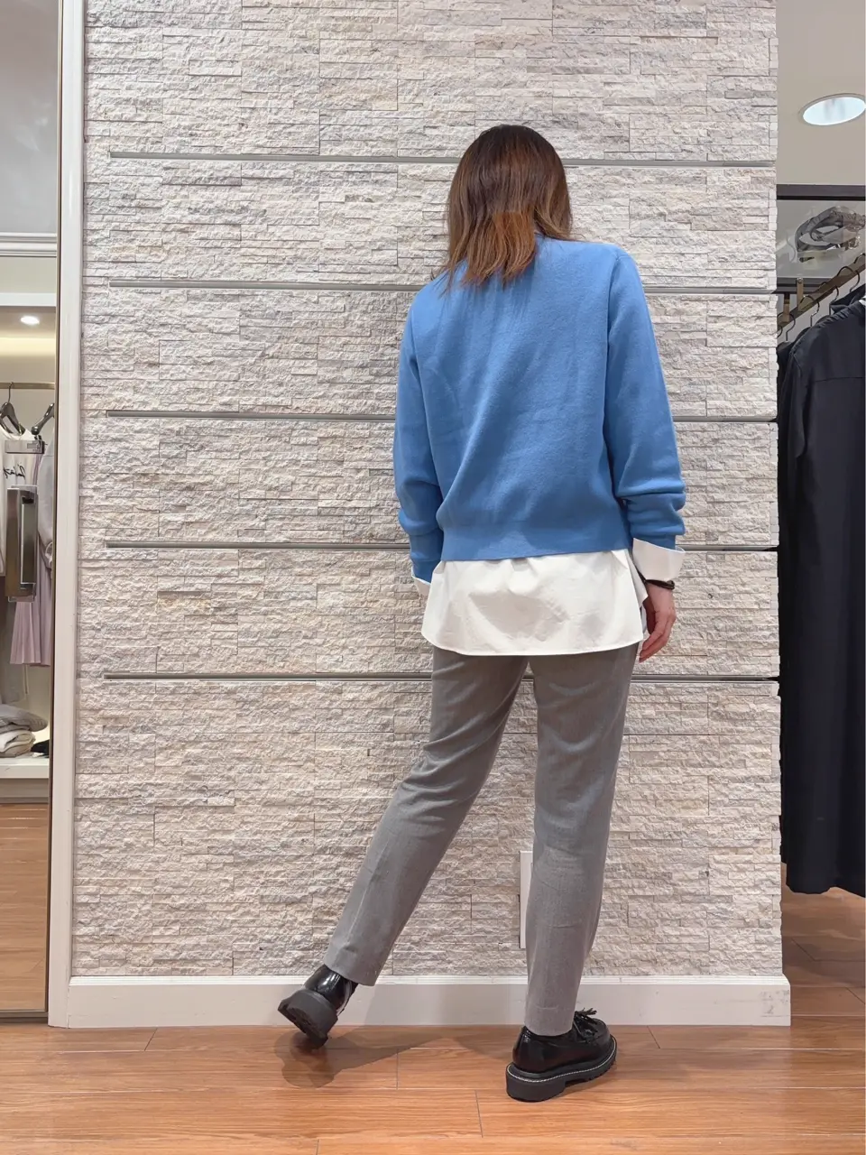 23区 犬塚 コーディネート画像