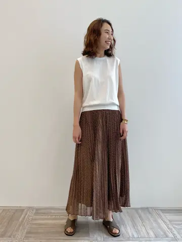 23区 秋葉 コーディネート画像