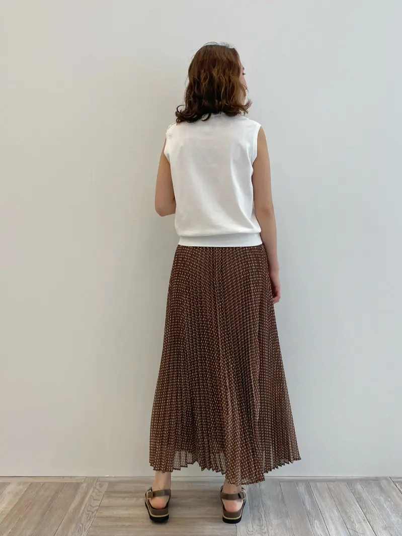 23区 秋葉 コーディネート画像