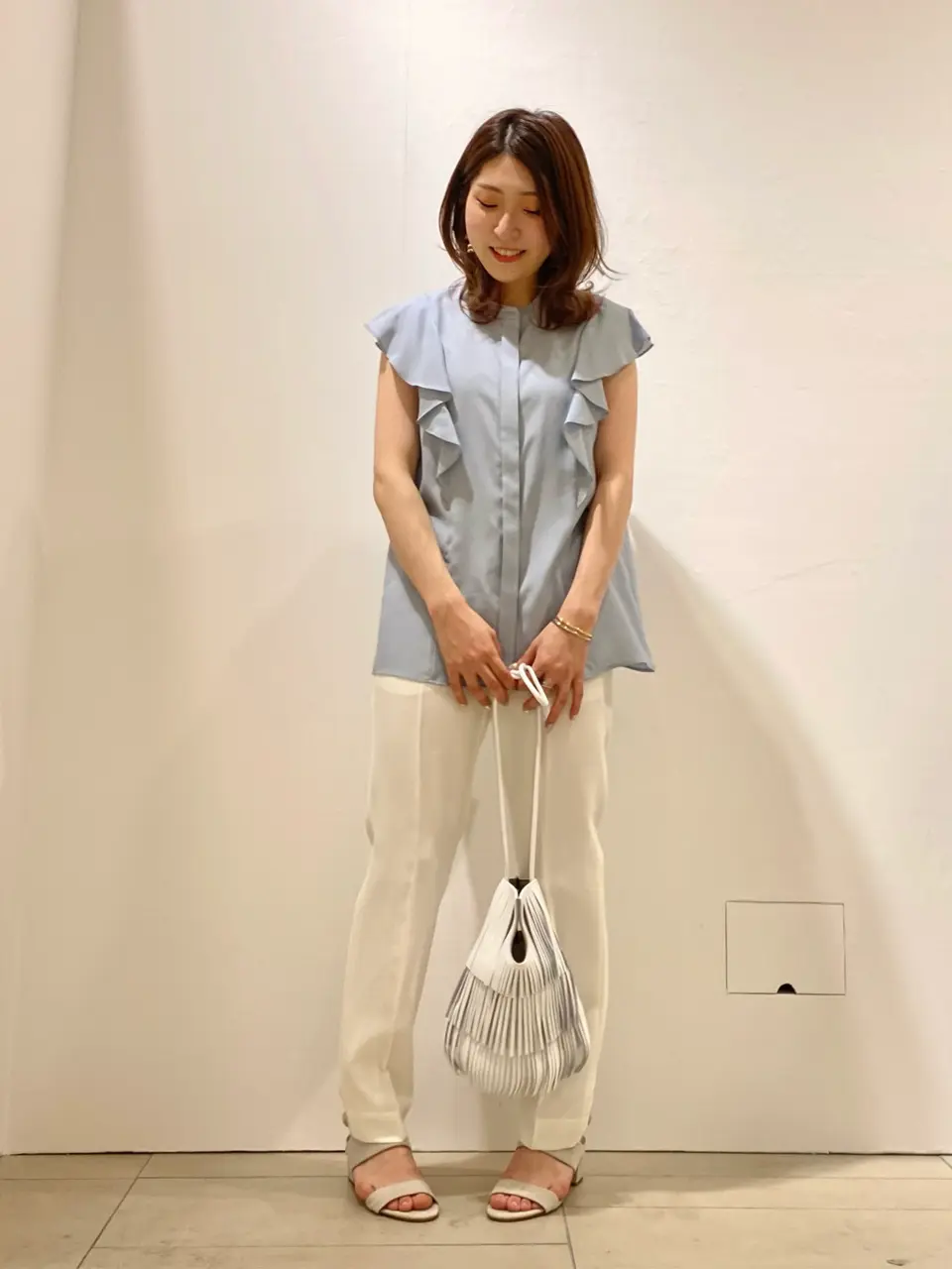  スタッフy コーディネート画像