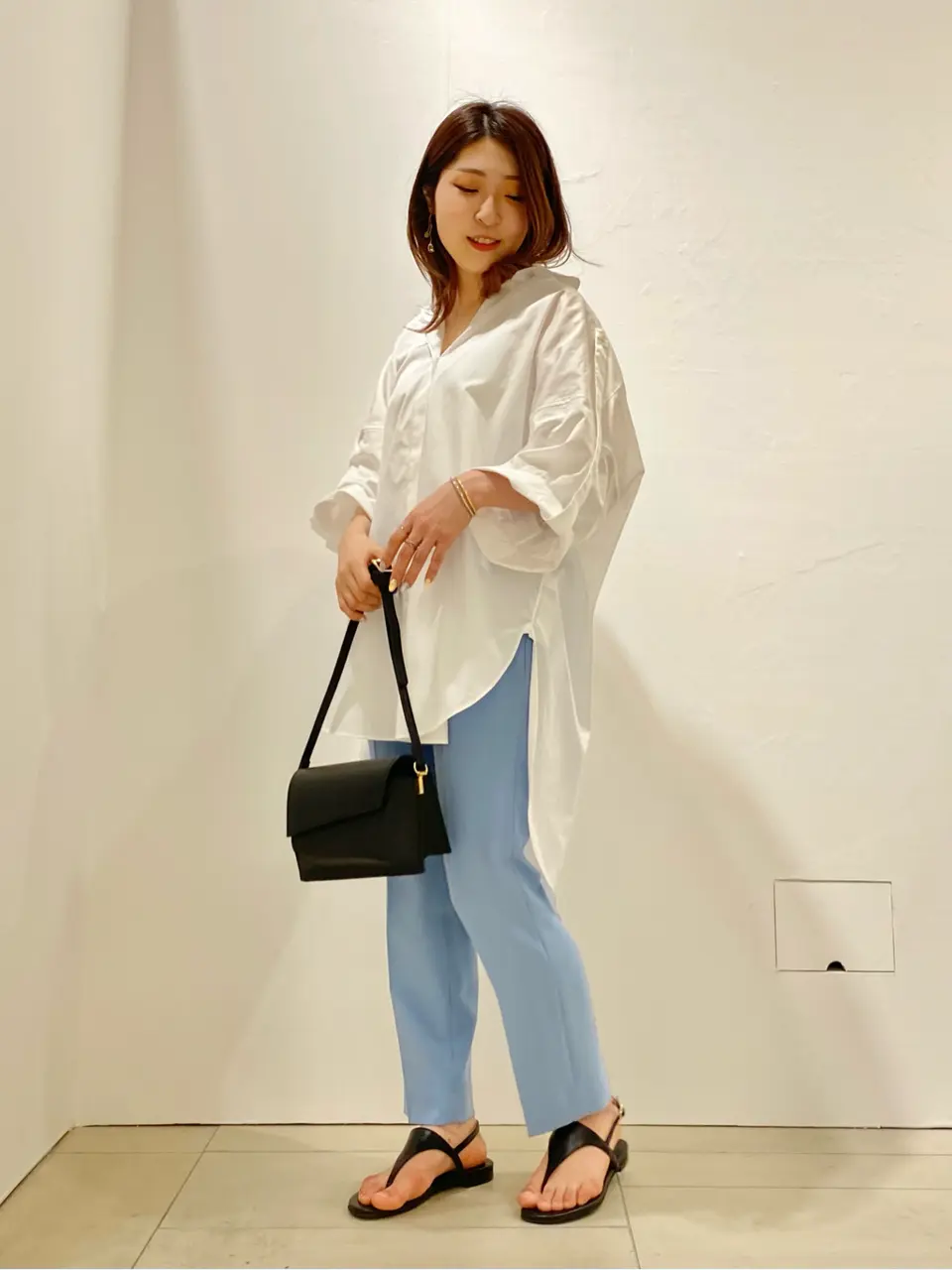  スタッフy コーディネート画像