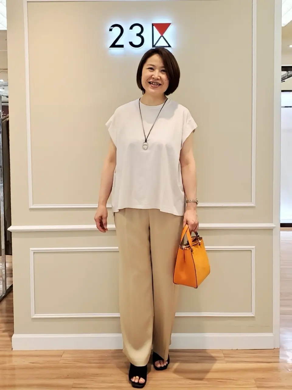  堤 コーディネート画像