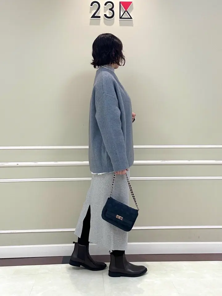 23区 助川 コーディネート画像