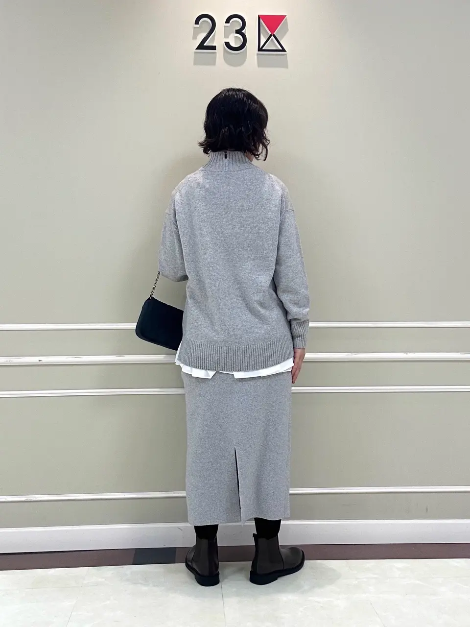 23区 助川 コーディネート画像