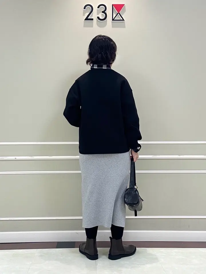 23区 助川 コーディネート画像