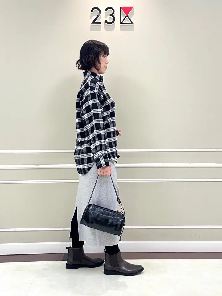 23区 助川 コーディネート画像