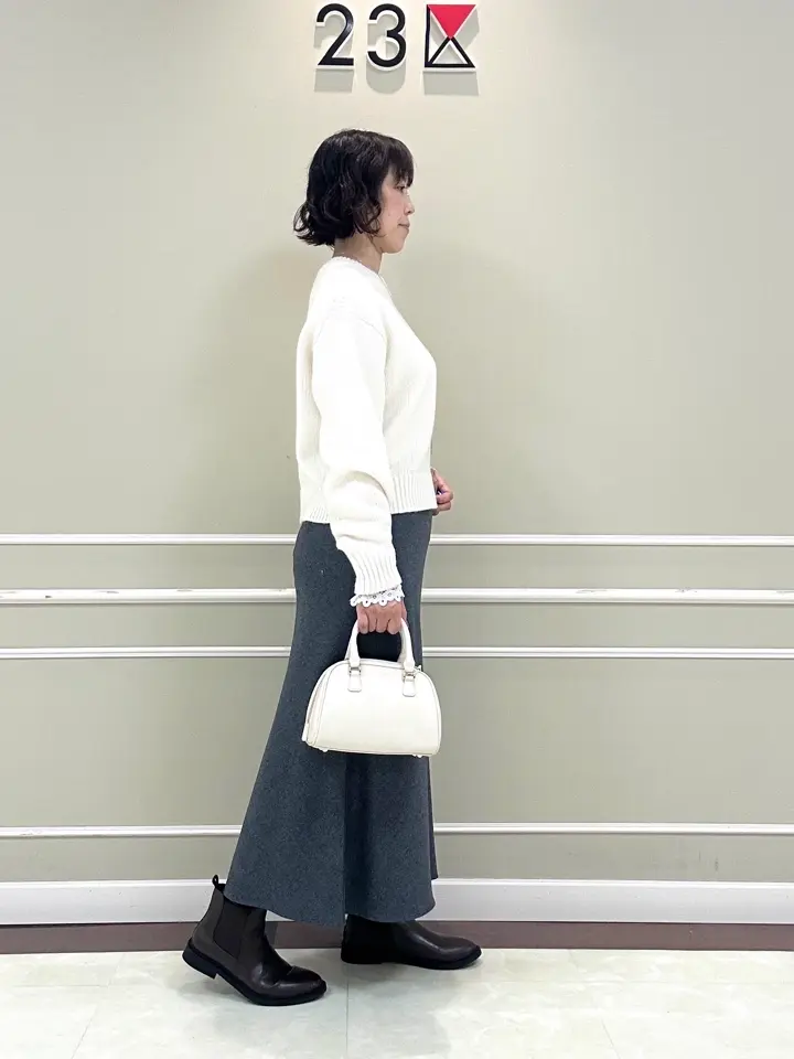 23区 助川 コーディネート画像