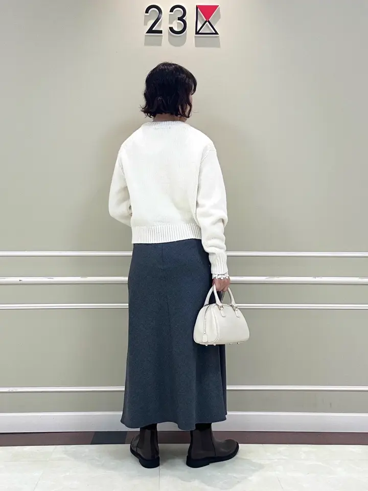 23区 助川 コーディネート画像