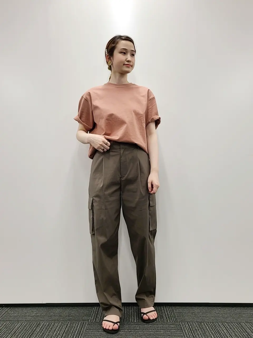  スタッフ. コーディネート画像