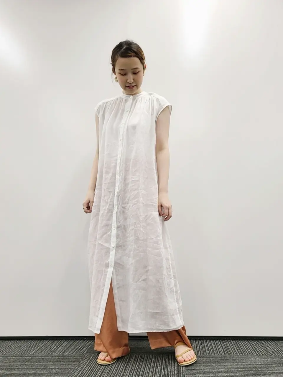  スタッフ. コーディネート画像