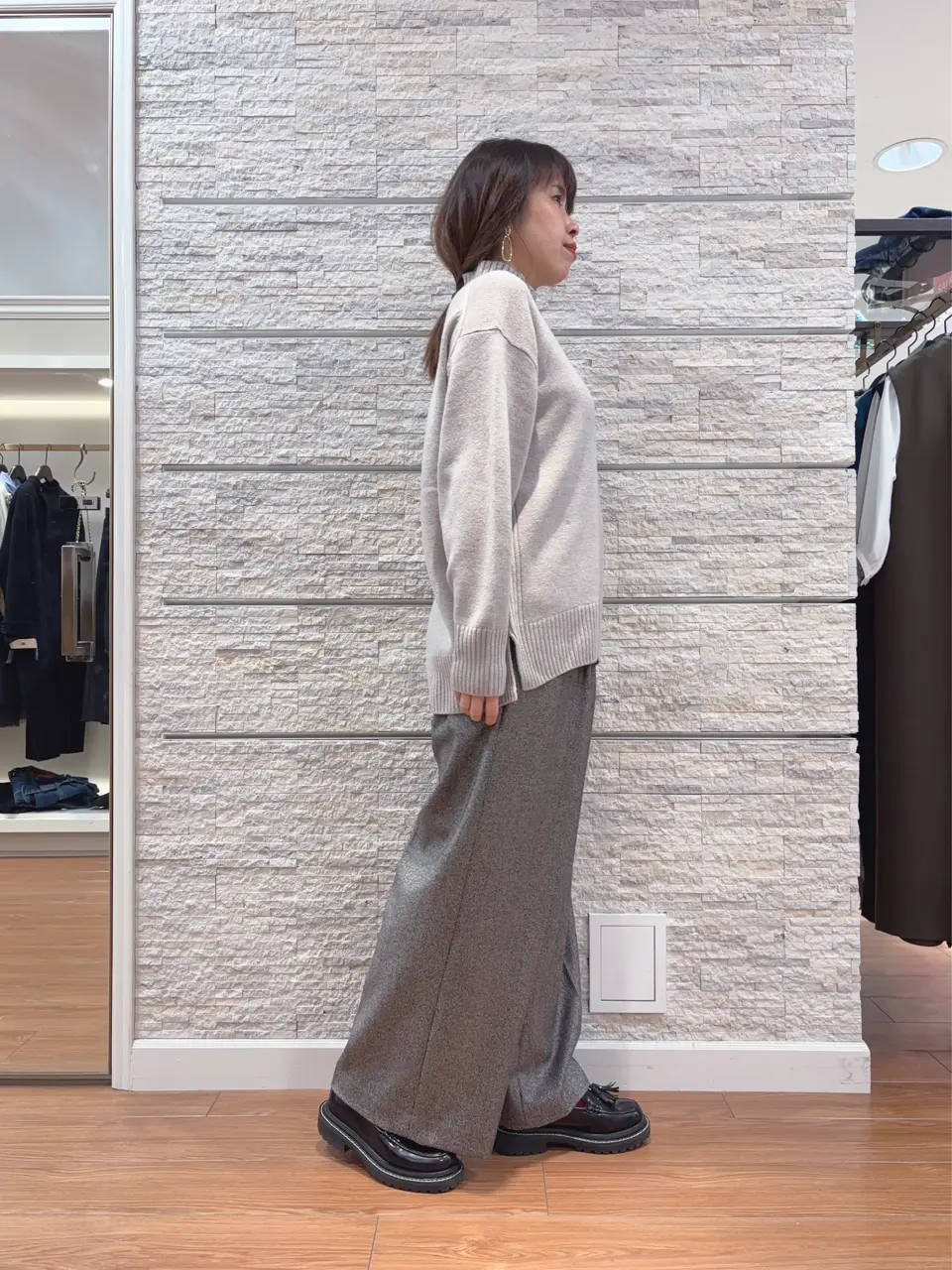 23区 犬塚 コーディネート画像