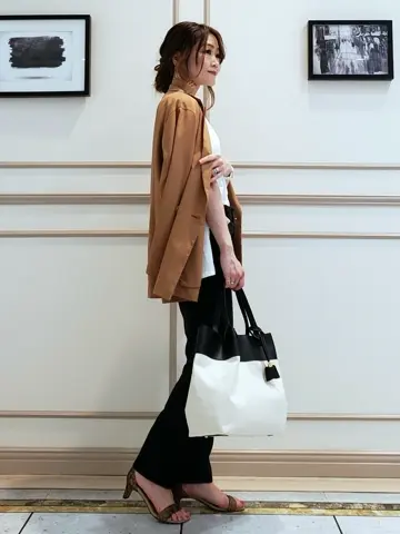 23区 濱地 コーディネート画像