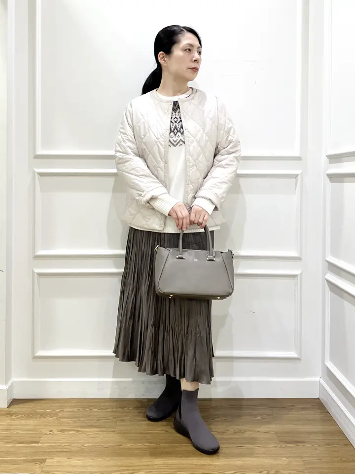 J.PRESS LADIES スタッフ コーディネート画像