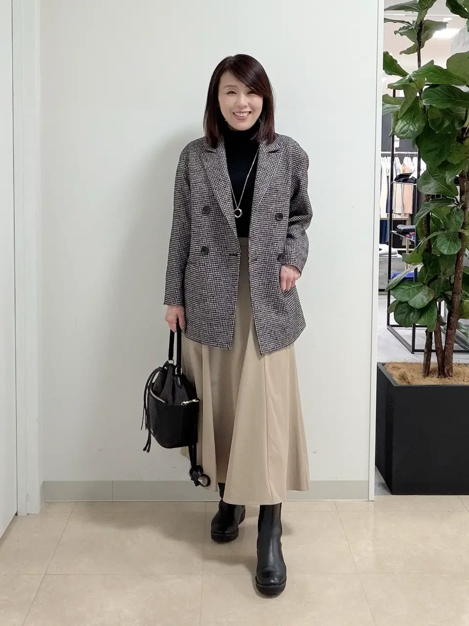  宇井 コーディネート画像