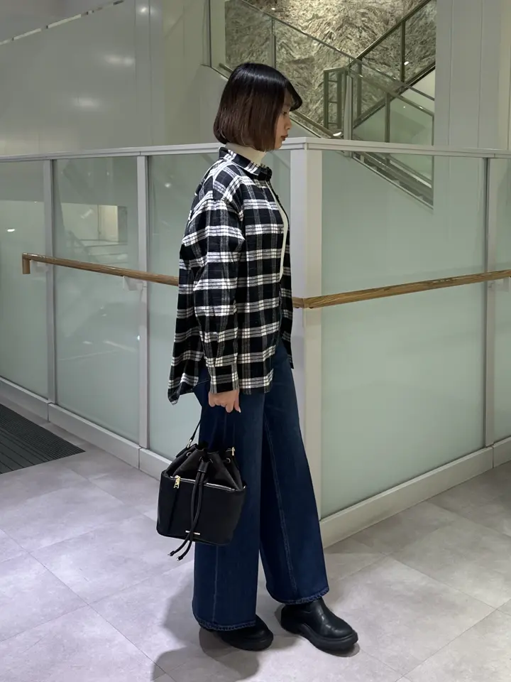 23区 小沢 コーディネート画像