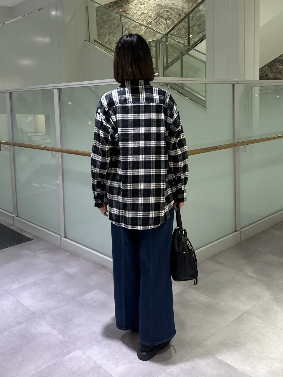 23区 小沢 コーディネート画像