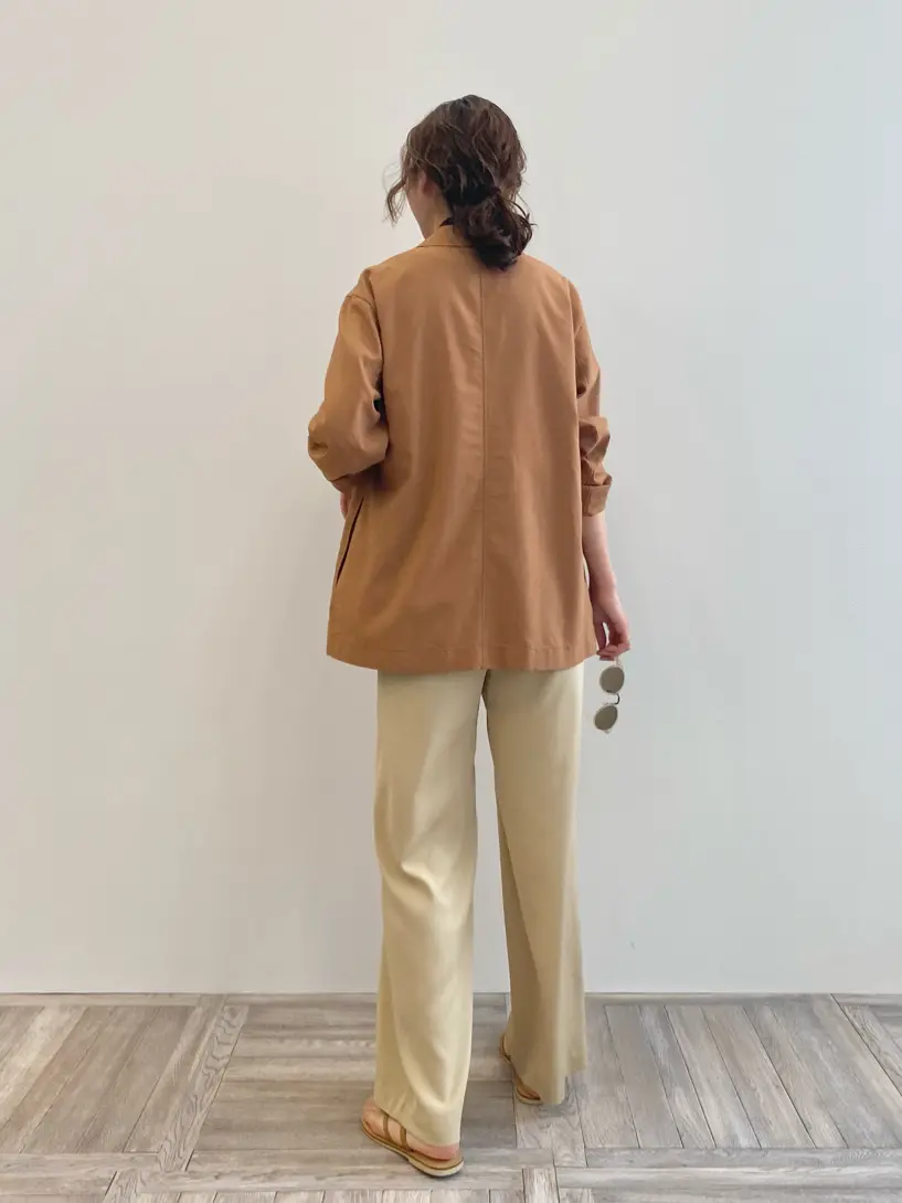 23区 秋葉 コーディネート画像