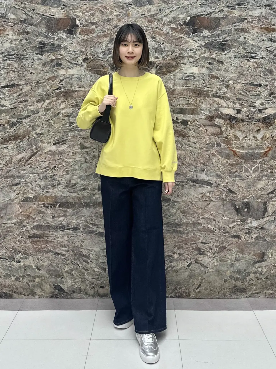  小沢 コーディネート画像